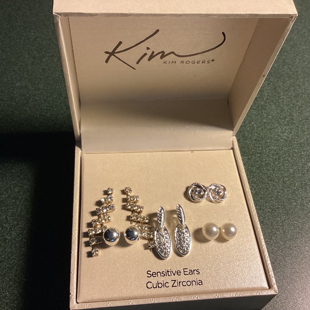 Kim Rogers 5 Pairs Cubic Zirconia Earrings for Sensitive Ears NIB/NWT